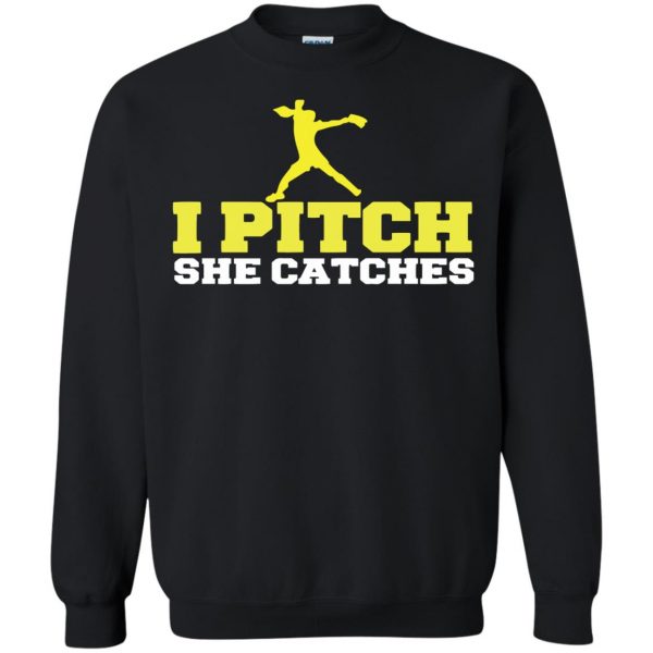 i pitch she catches sweatshirt - black